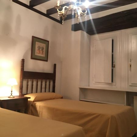 Apartamentos La Casona Ucieda المظهر الخارجي الصورة