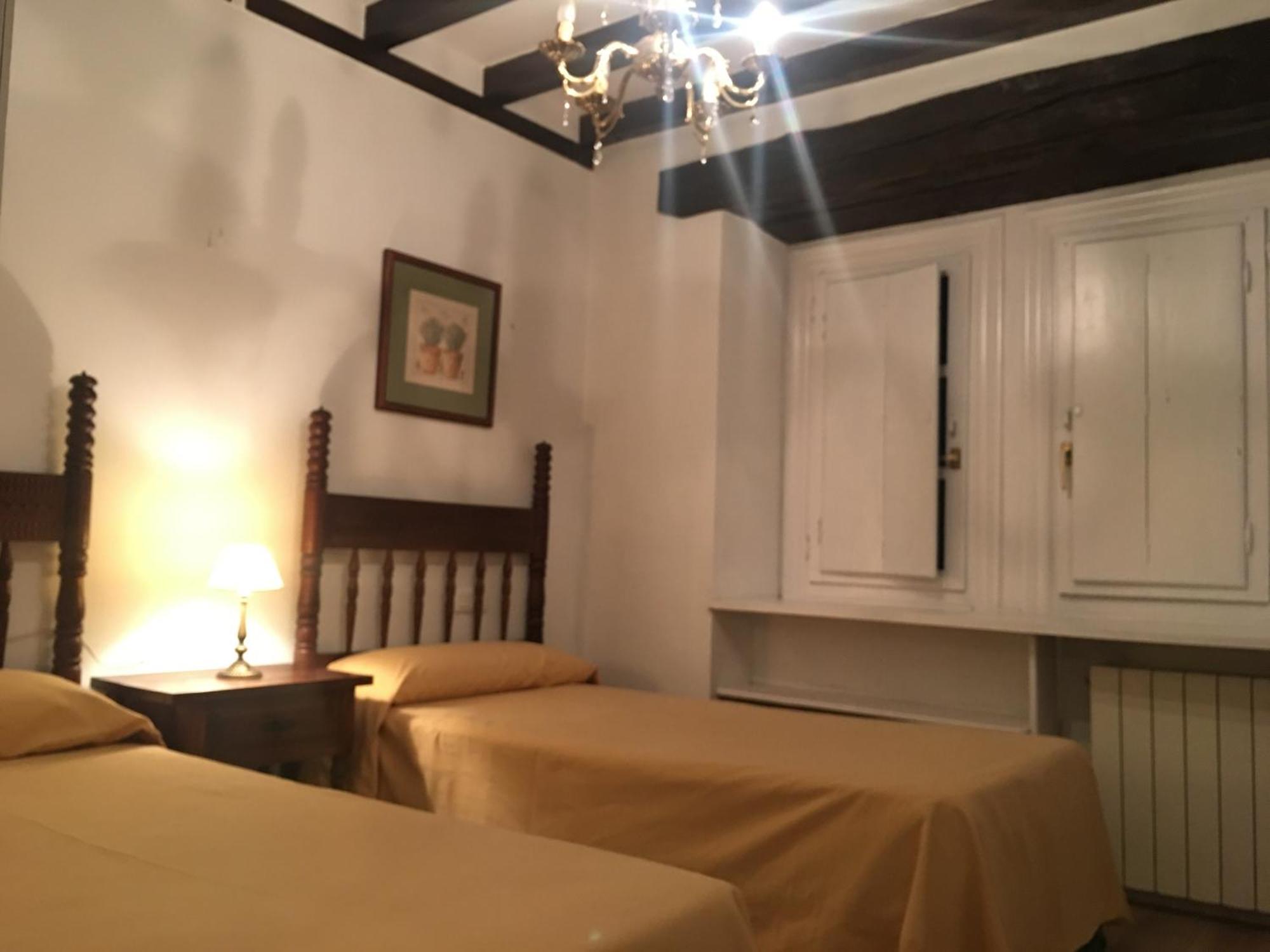 Apartamentos La Casona Ucieda المظهر الخارجي الصورة